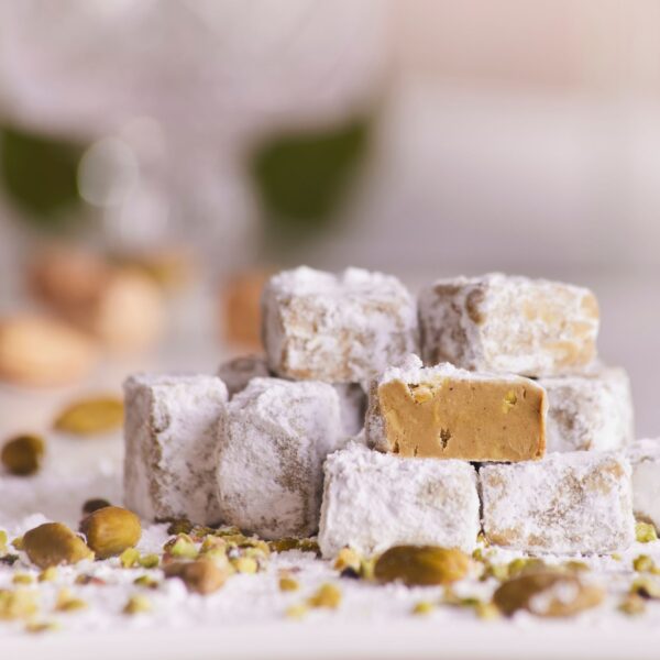 Tartufi pistacchio e zucchero.