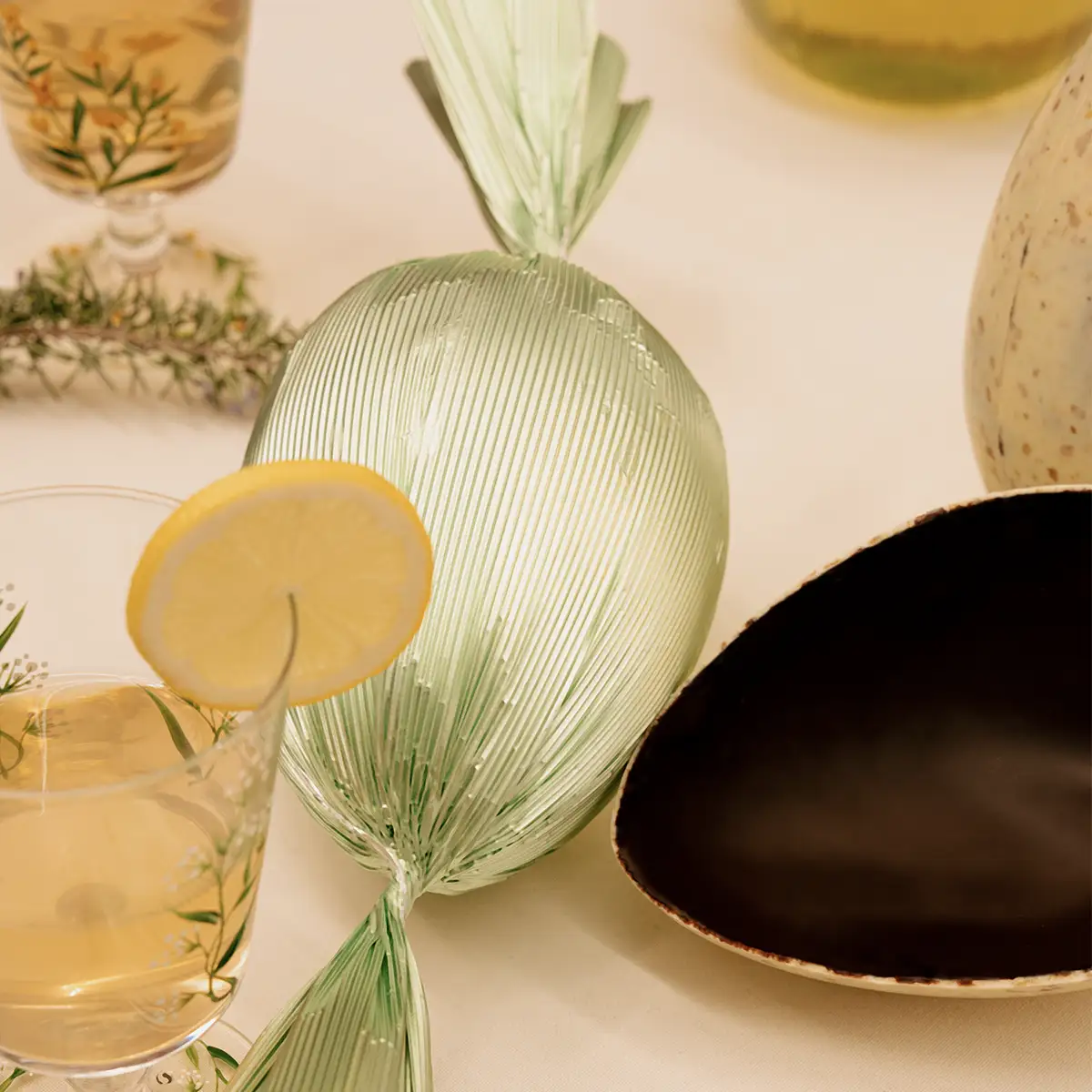 Uovo di Cioccolato fondente 70% Limone e Rosmarino - immagine 4