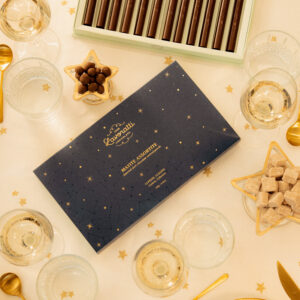 In aggiunta, proponiamo anche il laboratorio esperienziale di Natale “Crea il tuo Albero di Cioccolato” (durata 1h30), indicato anche per i bambini, nelle seguenti date:Novembre: 15, 22, 29, 30Dicembre: 6, 8, 13, 14, 20, 21Orari disponibili:09.30 – 11.0011.30 – 13.0014.30 – 16.0016.30 – 18.00Costo: 30 € a persona, con incluso il proprio albero di cioccolato da portare a casa.
Prenotazione obbligatoria al link:
👉 https://calendly.com/lavoratti-lavoratti/workshop-crea-il-tuo-albero-di-cioccolato
